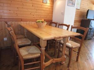 Appartement pour 6 pers, parking, animaux admis - FR-1-403-11