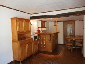 Appartements Appartement pour 6 pers, parking, animaux admis - FR-1-403-11 : photos des chambres
