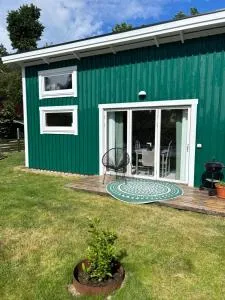 Gästhus nära city och Älvsjömässan - Tullinge