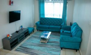 Strategically Located 3 Bedroom Apartment 15minutes from the Airport