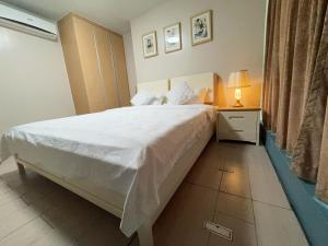 One Uptown Residence