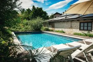 Haus Archaeopteryx – privater Außen-Pool – einzigartig im Naturpark - Haundorf