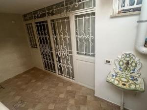Full Semi-Garden apartment in Villa at Mondello