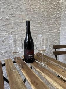 Full Semi-Garden apartment in Villa at Mondello