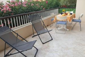 BANDOL "A lHorizon" à 1min de la mer au calme très grand T2 climatisé parking gratuit