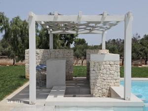 Villa Serena piscina tra ulivi,6 km dalla spiaggia