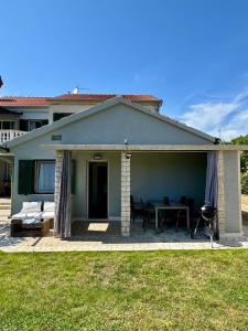 Enna Apartment B Meerblick perfect location