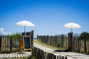 Hotels Le Hameau Des Pesquiers Ecolodge & Spa, Curio Collection By Hilton : photos des chambres