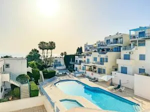 Pelagos Panorama 2B, Seaview, Pool - Emba