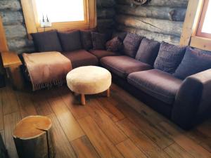 Comfy Cabin Retreat for 8 with Hot Tub & Sauna