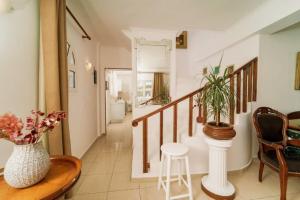 Pedro Navarino 3 Laganas