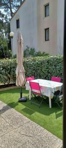 AGREABLE REZ DE JARDIN AVEC TERRASSE PROCHE PLAGE