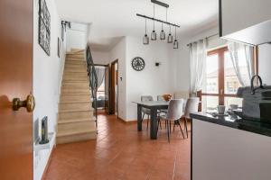 Coastal Serenity - 300mt from the Sea - Netflix