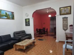 Suria 8 Homestay Jelawat Bachok - Kampong Alor Ganu