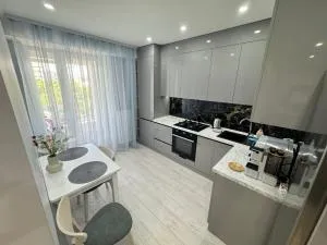 Modern Apartment near Airport with Parking - Bubuieci