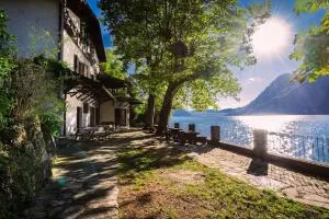 Secluded Cottage front Lake with BOAT - 兰佐丁泰尔维