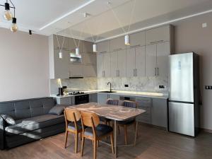 Ameli Apartments BTM