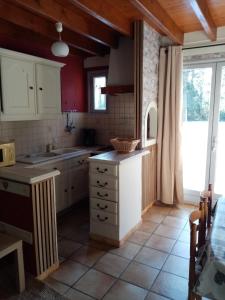 Appartements Les Caribous : photos des chambres