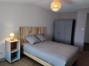 Appartements Marennes - Duplex coeur de village : photos des chambres