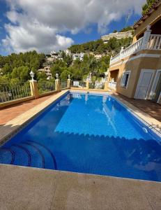 Villa Macondo, Stunning Oceanview in Altea Hills