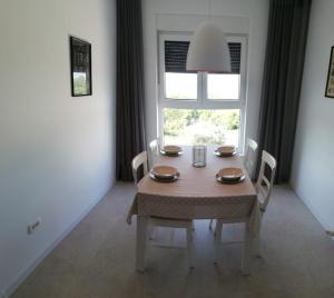 Luxury Seaview Apartment with private pool 