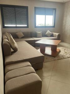 Appartement Casablanca avec balcon parking