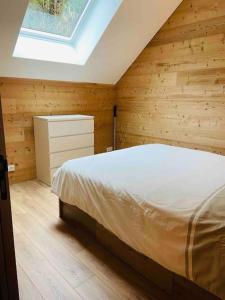 Chalets Chalet moderne tout confort a st lary village : photos des chambres