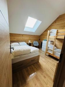 Chalets Chalet moderne tout confort a st lary village : photos des chambres