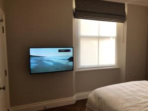 Homestay SW6 Near Central London! A Plus Double Bed and Private Bath