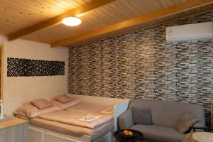 Chatka v záhrade Mango Chill