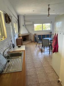 Maison Pelops Petalidi