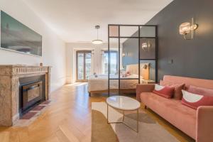 Astoria Haussmannien - Appartement de caractère