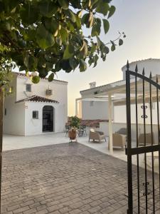 AP393 - Los Almendros