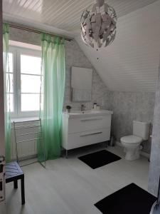 Maisons d'hotes ARVEIL : Chambre Double - Vue sur Jardin