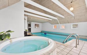 Gorgeous Home In Nørre Nebel With Sauna