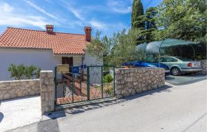 Lovely Apartment In Omisalj With Wi-Fi