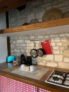 Appartements La Maison d'Alienor Les Valmurs : photos des chambres