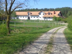 Sakowcówka - Agroturystyka , stajnia