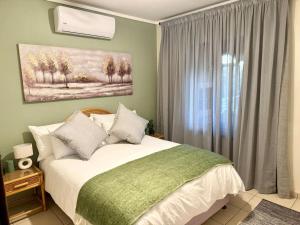 Scenic Getaway in San Lameer Estate - 2 PAX - Superior Villa