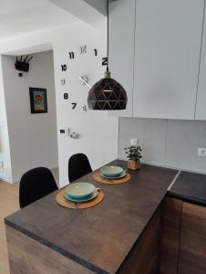 Sunflower Apartments