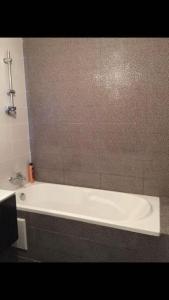 Appart neuf 105m2 vue panoramique mer piscine, sport, sauna parking