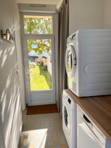 Maisons de vacances La Maison - Ambleteuse - Vue sur Mer et Jardin : photos des chambres