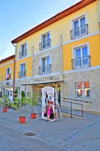 Nefelejcs Hotel - Kisköre