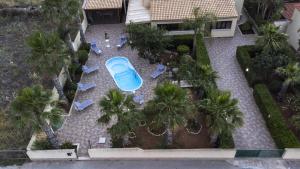 Villa Minoa con piscina