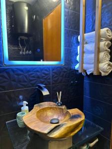 Well designed 2 Bdr Apartment