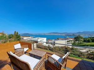 Baiona, terraza, vistas al mar. - Villadesuso