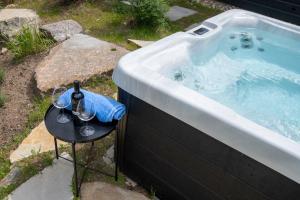 Chalet Listra peace & spa - 16 min to Tremblant