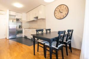 The Elegant Retreat 