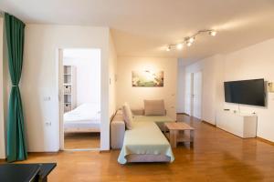 The Elegant Retreat 