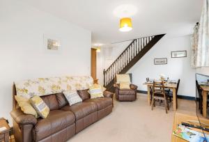 Journeys End with stunning Sea views from the Headland